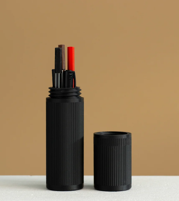 InnovLuce LineCap Organizer – Minimalist Portable Pen Case