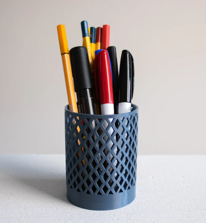 Diamond Lattice Desk Organizer - 3D Printed Geometric Pen Holder (Airy Design)